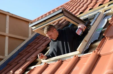 Pose de fenêtres de toit Velux au Landreau